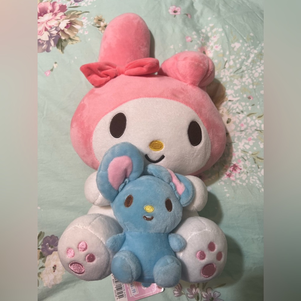 Hello kitty toy